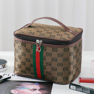 Travel MakeUp Bag Women Girl Cosmetic Bag Makeup Beauty Wash Organizer Toiletry Storage Kit Bath Case