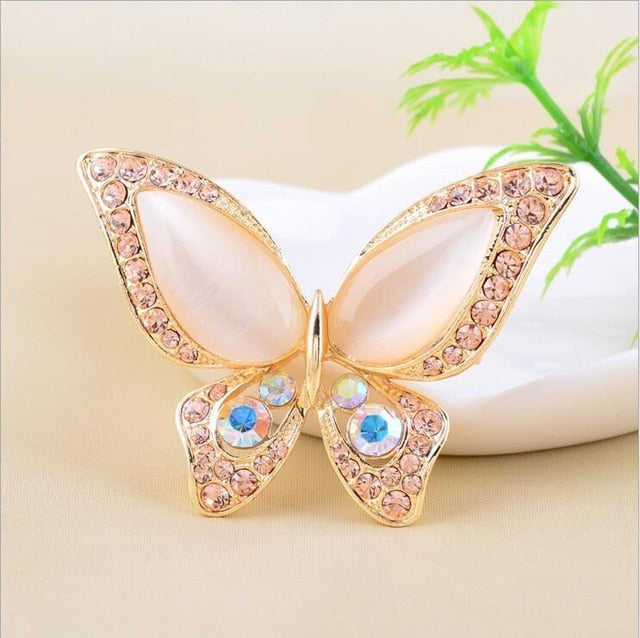 Young Tulip Cute Styles Gold Butterfly Brooches For Women Creative Crystals Needles Fancy Style Badge Jewelry Fending Luxury